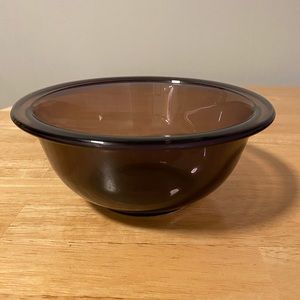 Pyrex glass bowl, cranberry
